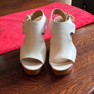 Elegant White Women's Open-Toe Sandals